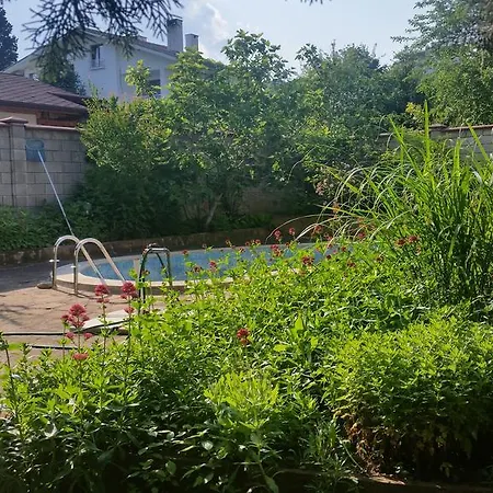 招待所 Rio 瓦爾納